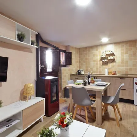 Portal De Molina 2 - Piso Acogedor En El Casco Historico De Apartmán Albarracín